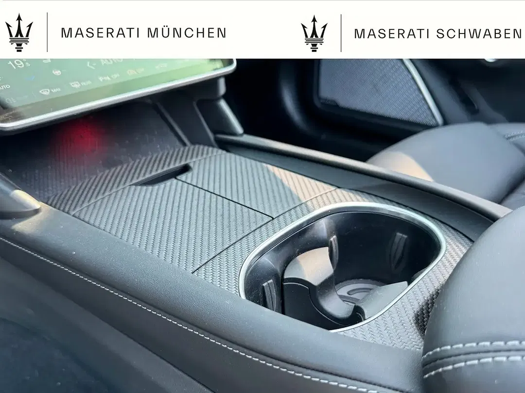 Maserati GranCabrio - Thumbnail 14