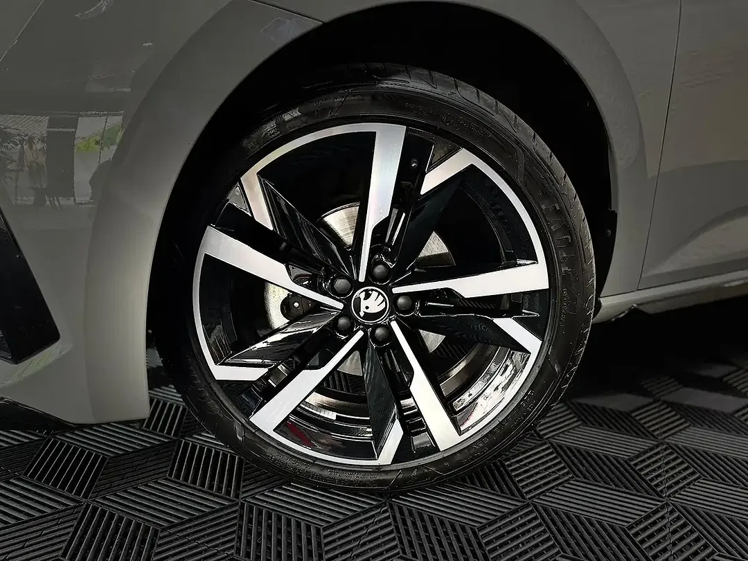 Skoda Scala - Thumbnail 12