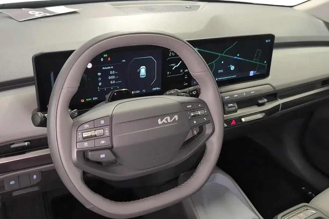 Kia EV3 - Thumbnail 12