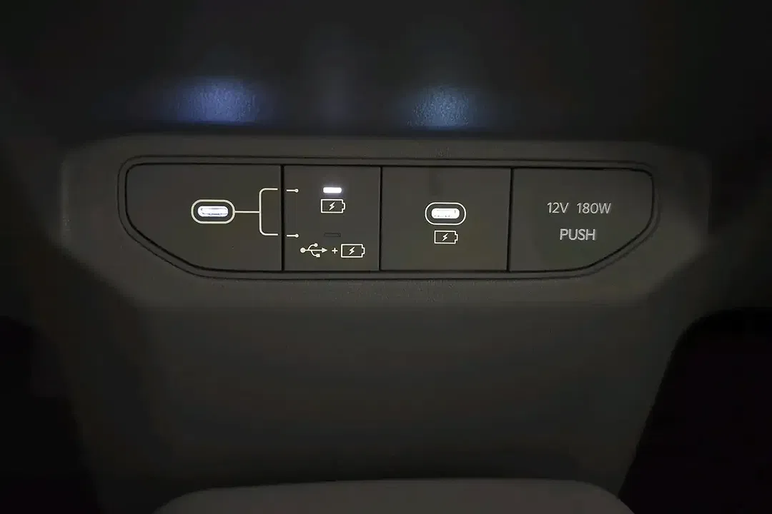 Kia EV3 - Thumbnail 15