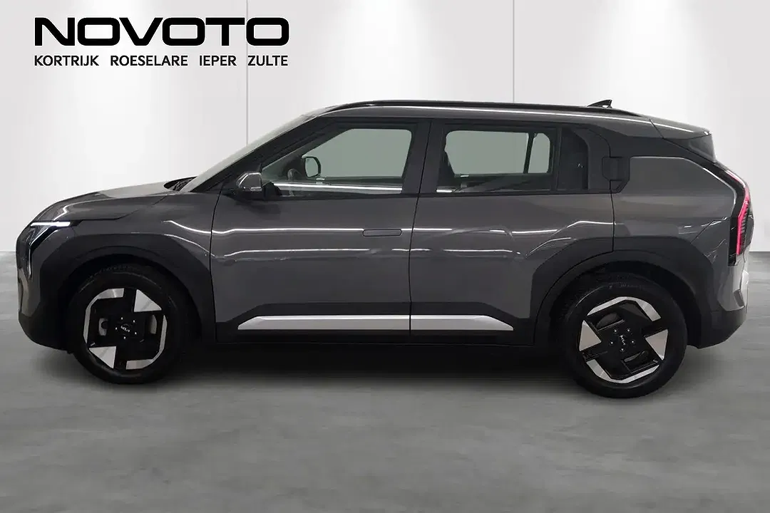 Kia EV3 - Thumbnail 3