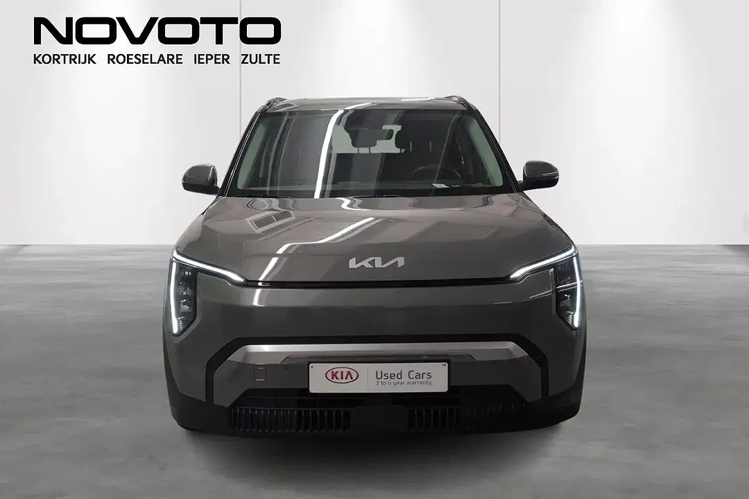 Kia EV3 - Thumbnail 4