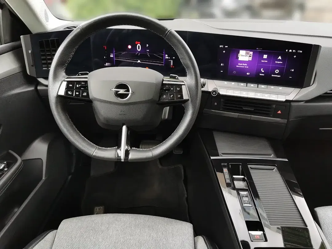 Opel Astra - Thumbnail 10