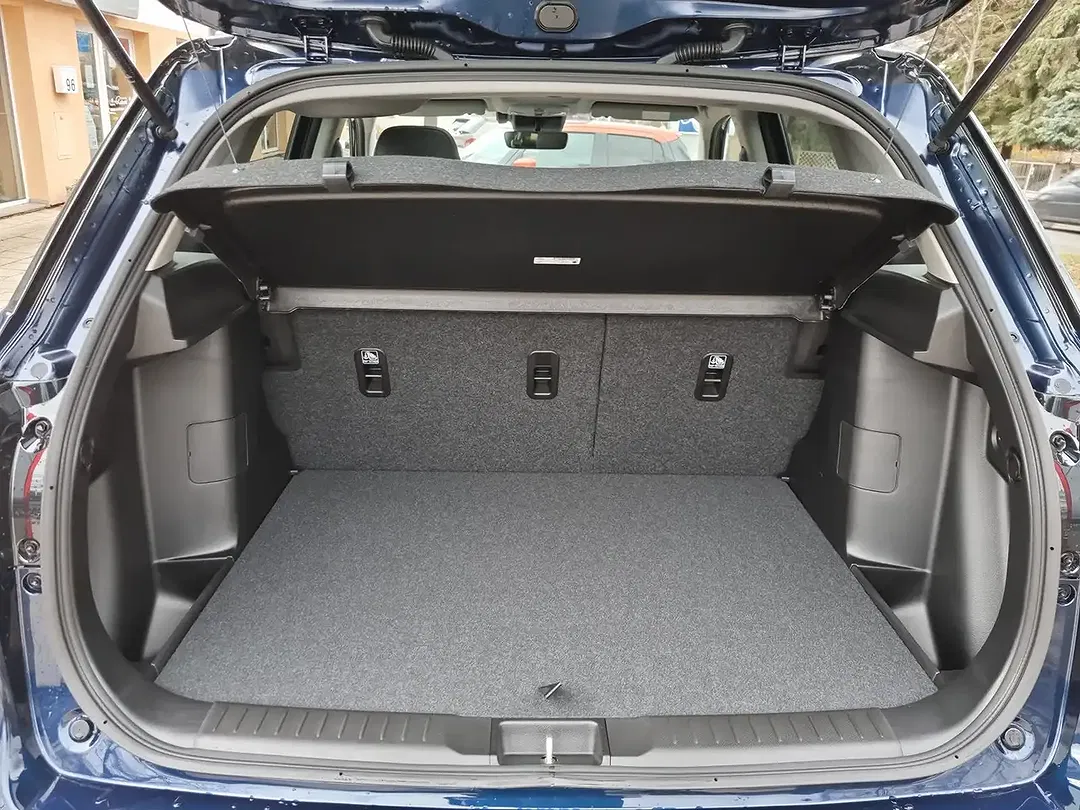 Suzuki Vitara - Thumbnail 11