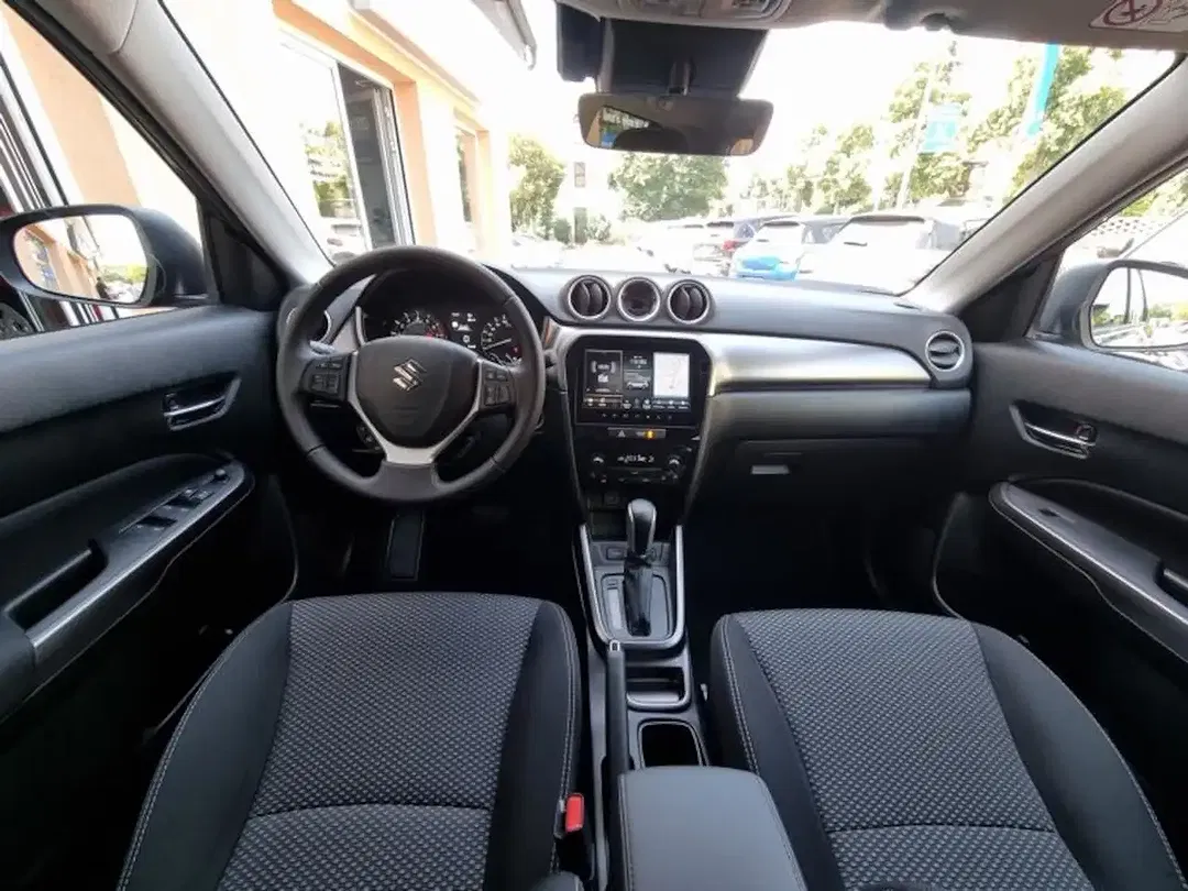 Suzuki Vitara - Thumbnail 15