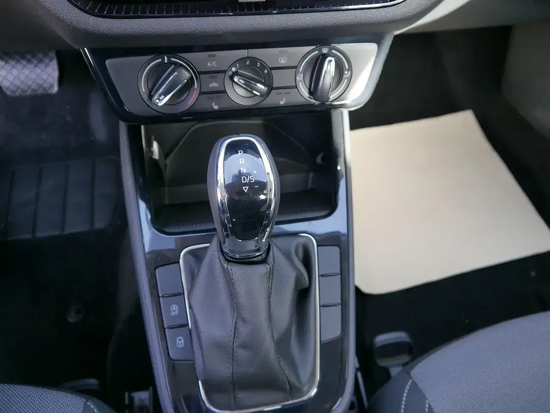 Skoda Fabia - Thumbnail 12
