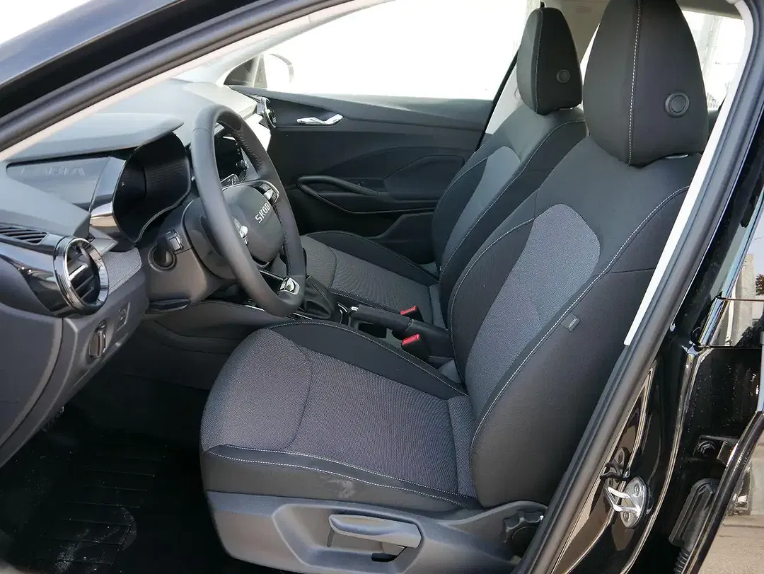 Skoda Fabia - Thumbnail 8