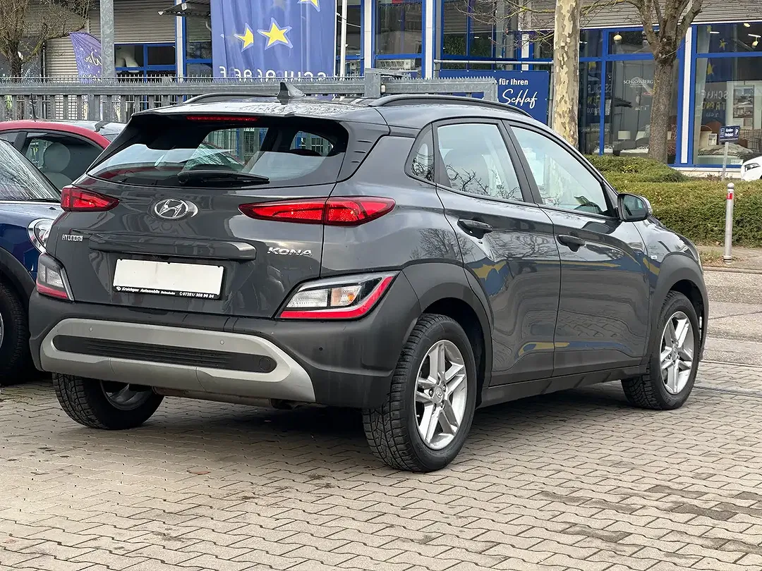 Hyundai KONA - Thumbnail 3