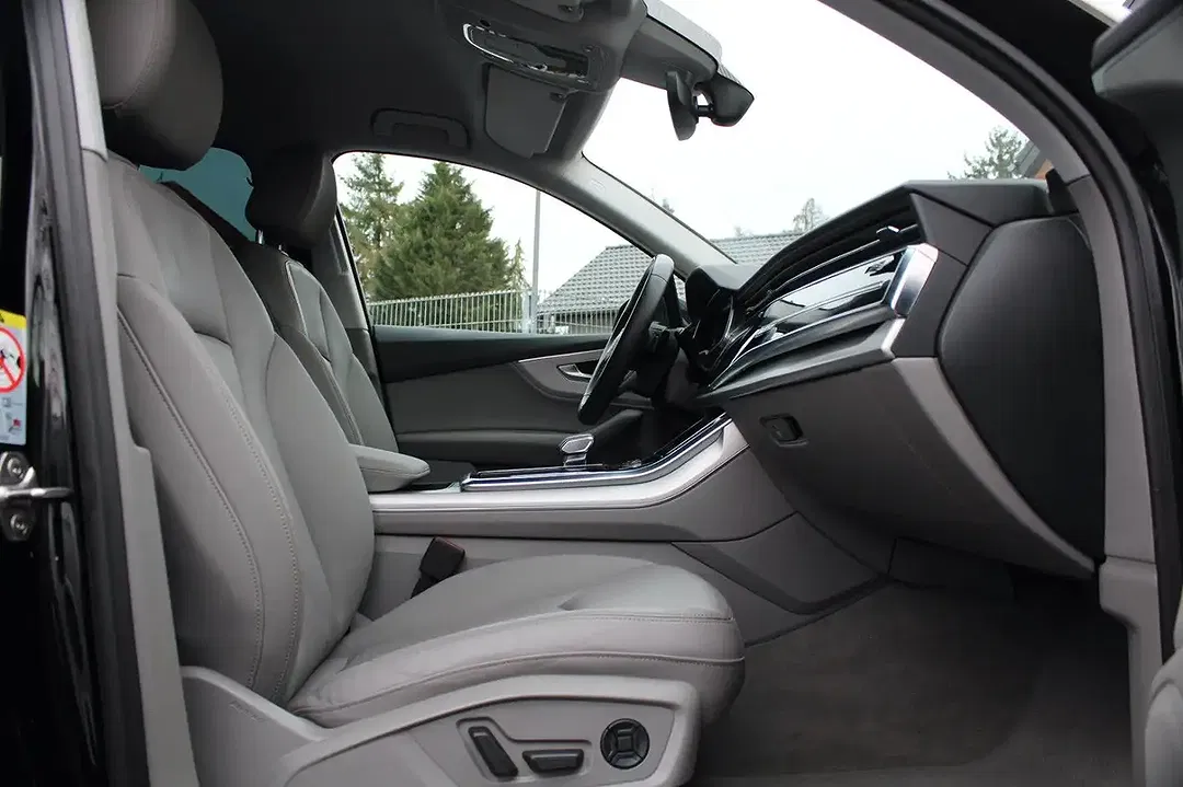 Audi Q7 - Thumbnail 16