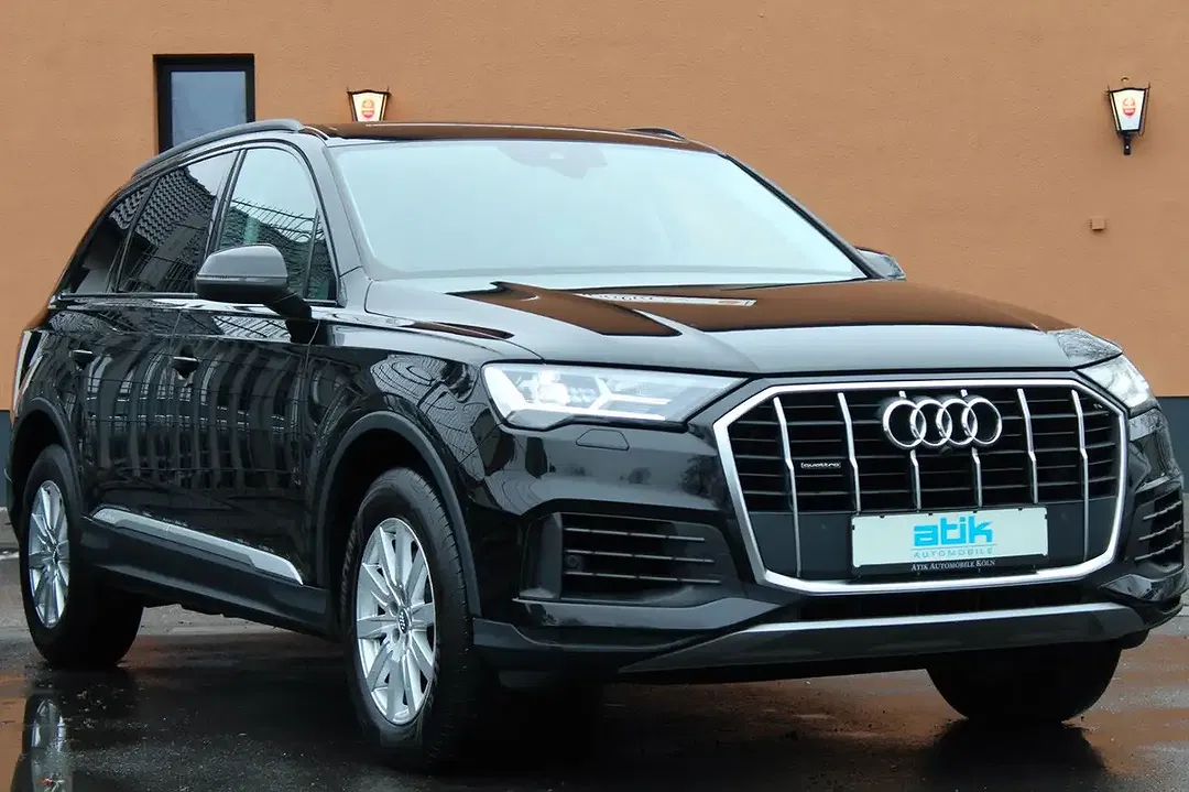 Audi Q7 - Thumbnail 3