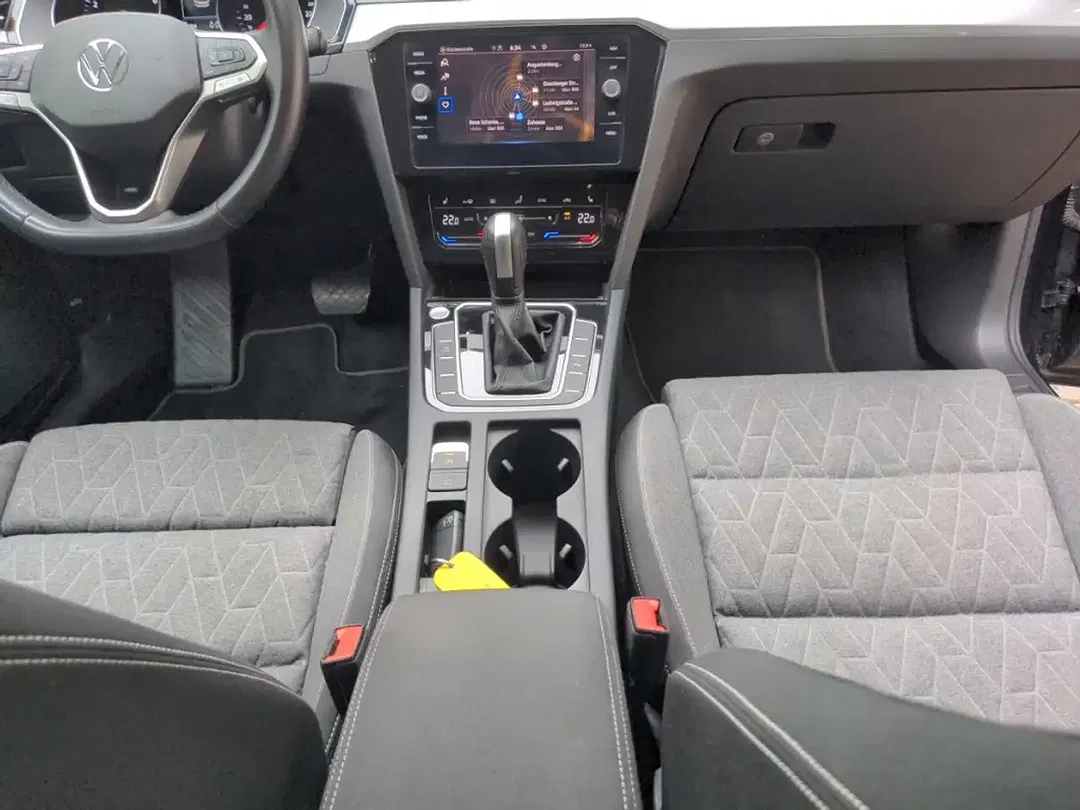 Volkswagen Passat Variant - Thumbnail 13