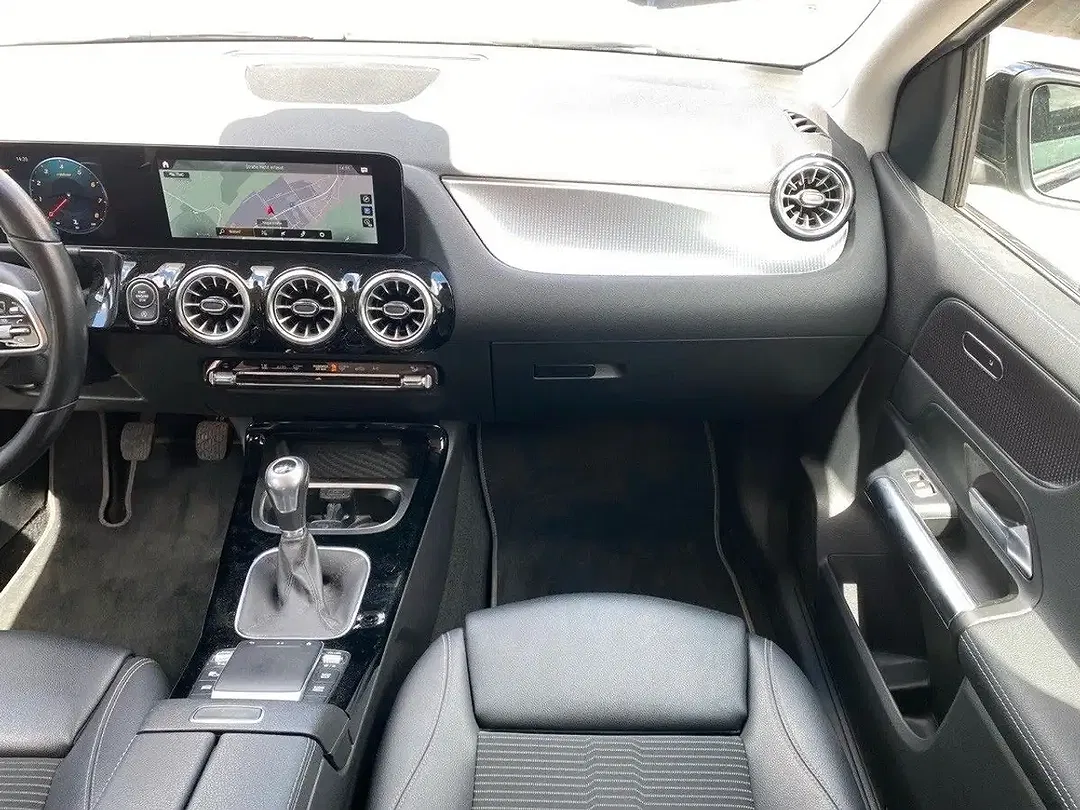Mercedes-Benz B 200 - Thumbnail 13