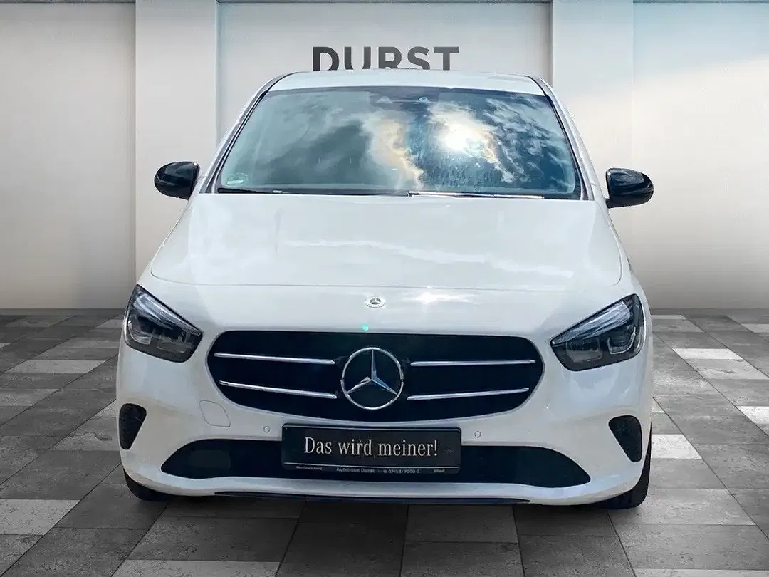 Mercedes-Benz B 200 - Thumbnail 2