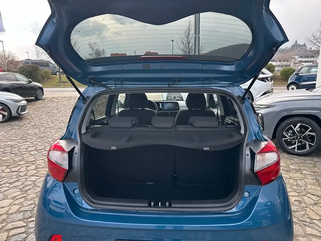 Hyundai i10 - Thumbnail 12