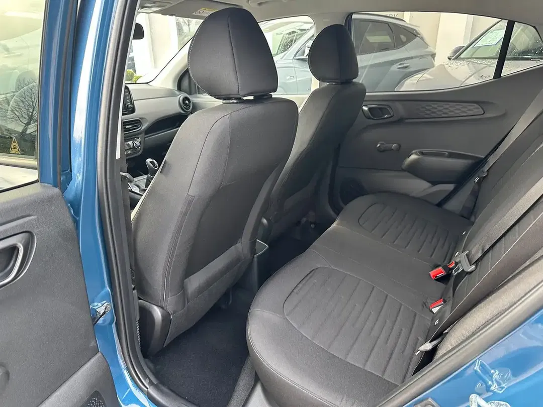 Hyundai i10 - Thumbnail 14