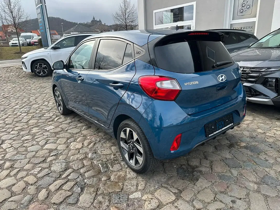 Hyundai i10 - Thumbnail 4