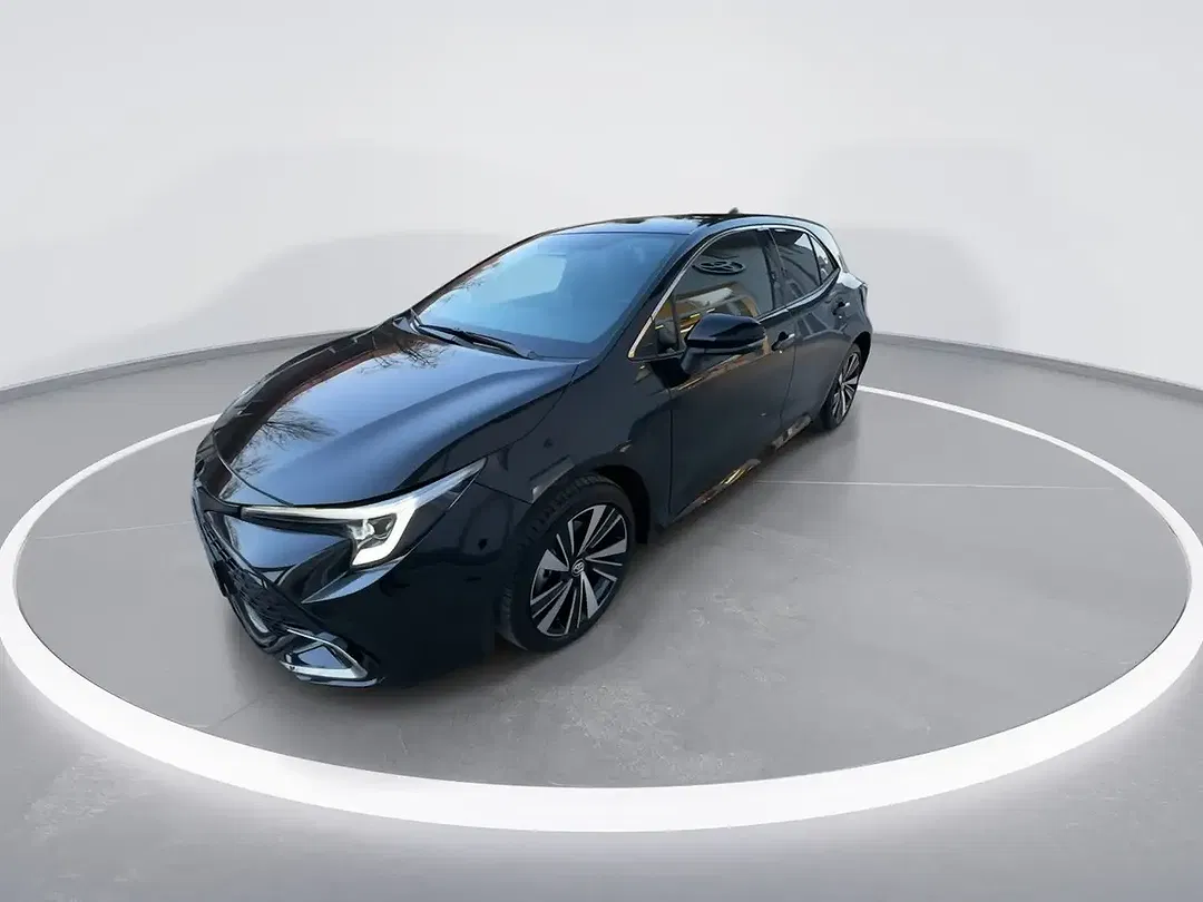 Toyota Corolla - Thumbnail 1