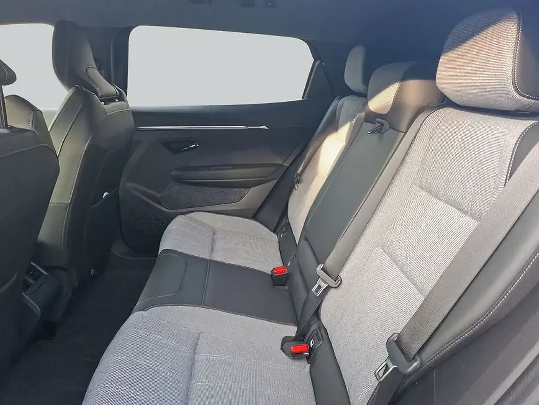 Mitsubishi Eclipse Cross - Thumbnail 11