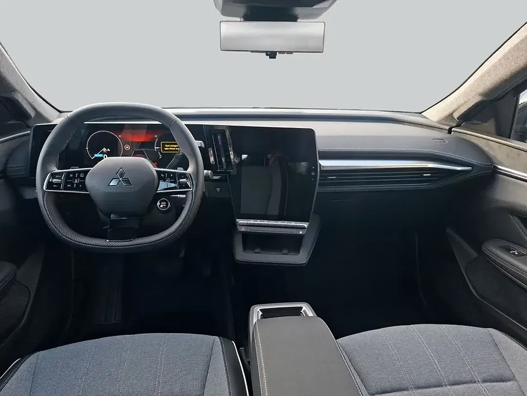 Mitsubishi Eclipse Cross - Thumbnail 12
