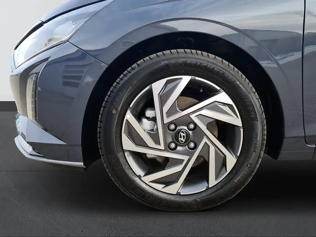 Hyundai i20 - Thumbnail 10