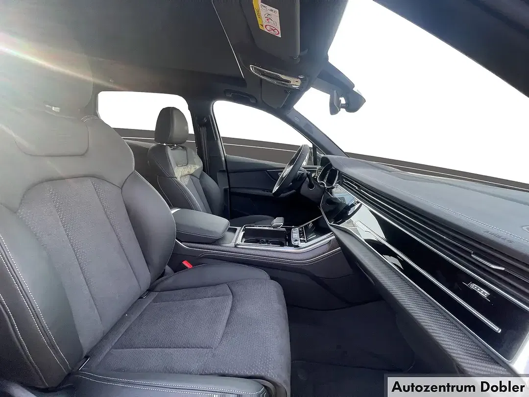 Audi Q7 - Thumbnail 9