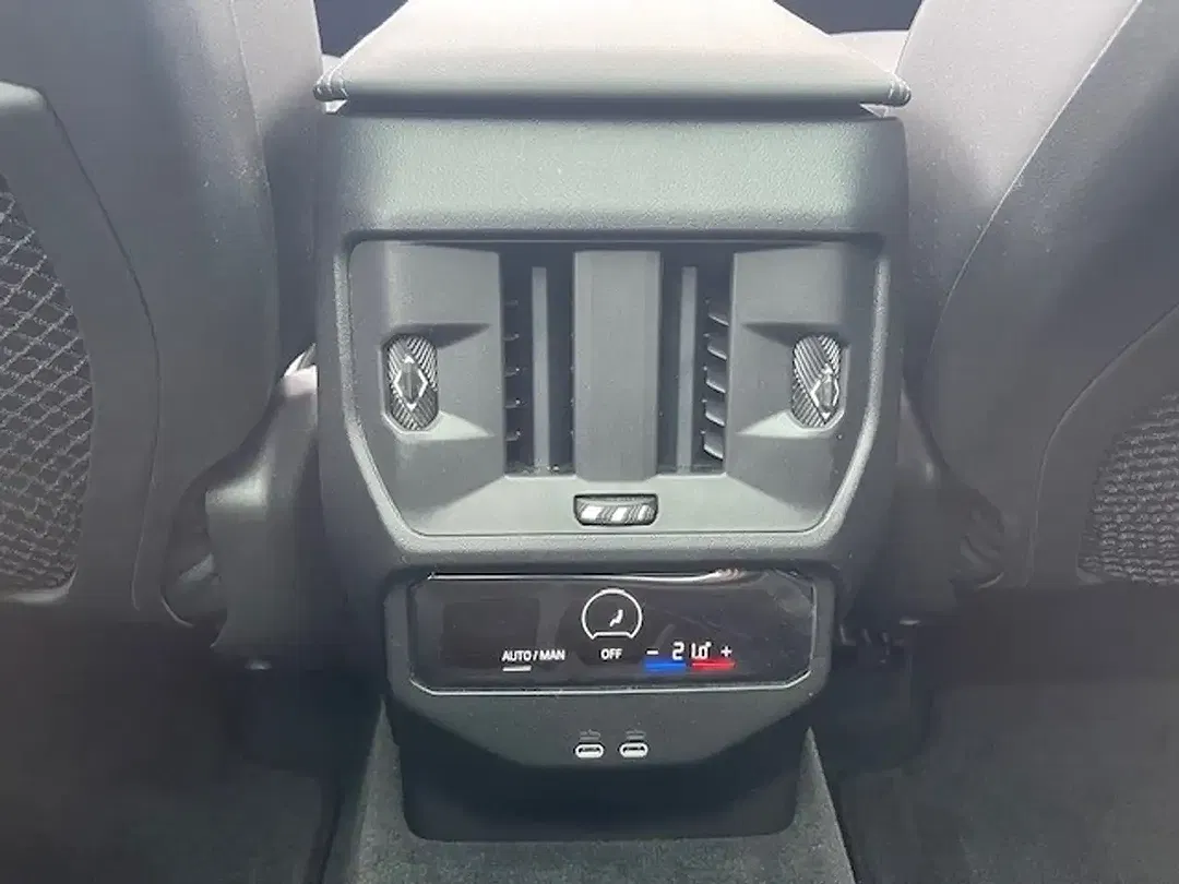 BMW X3 - Thumbnail 12