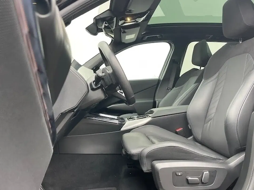 BMW X3 - Thumbnail 6