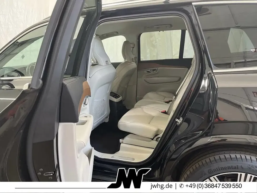 Volvo XC90 - Thumbnail 11