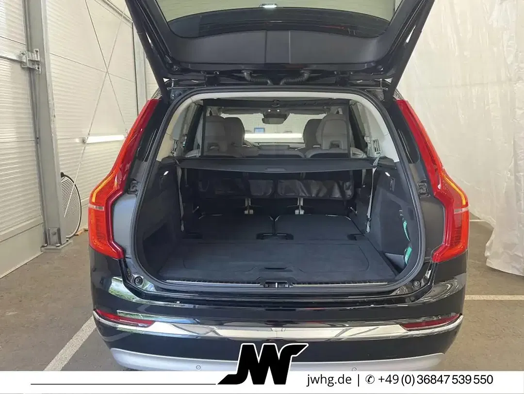 Volvo XC90 - Thumbnail 12