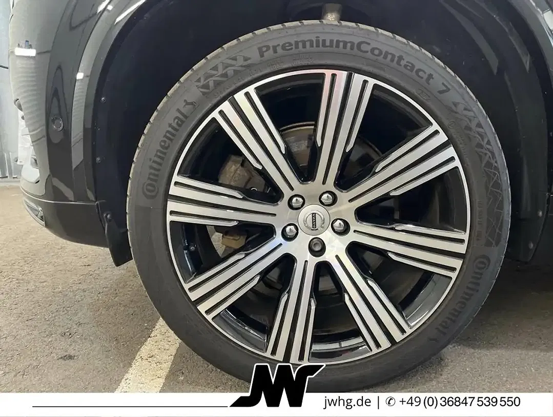 Volvo XC90 - Thumbnail 5