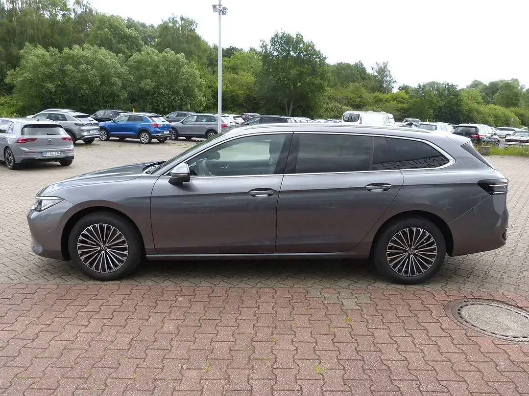 Volkswagen Passat Variant - Thumbnail 4