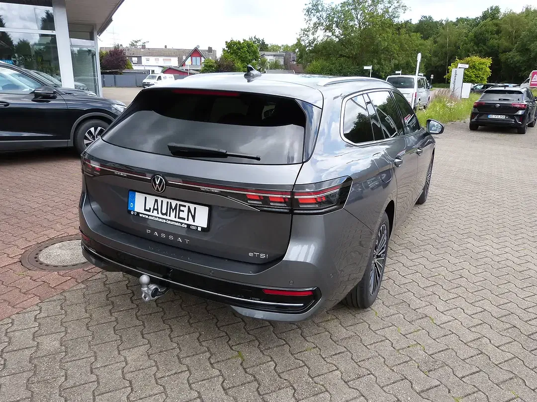 Volkswagen Passat Variant - Thumbnail 6