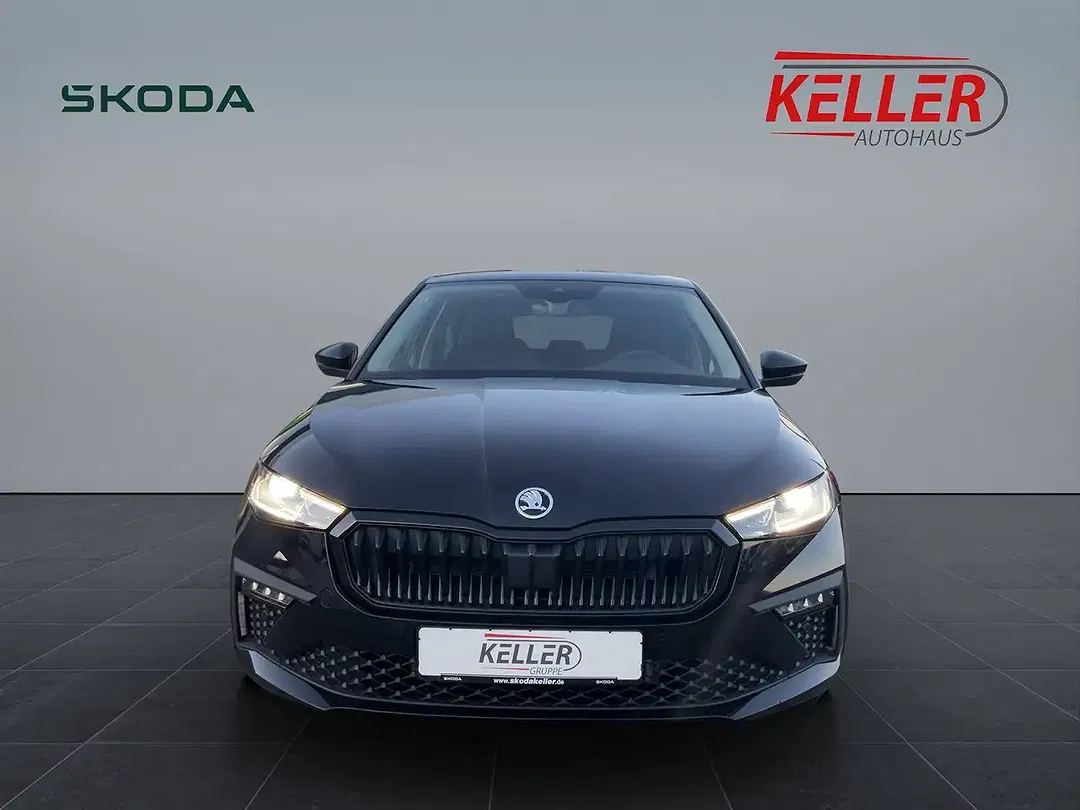 Skoda Scala - Thumbnail 2