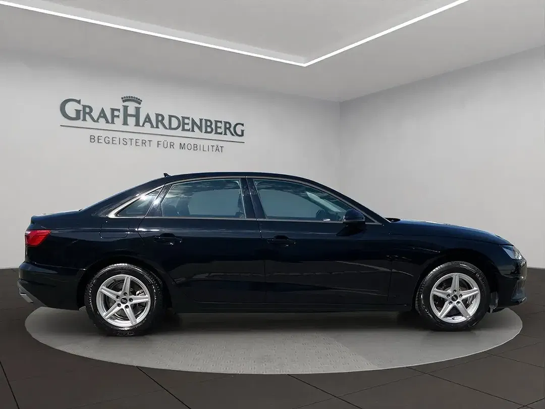 Audi A4 - Thumbnail 7