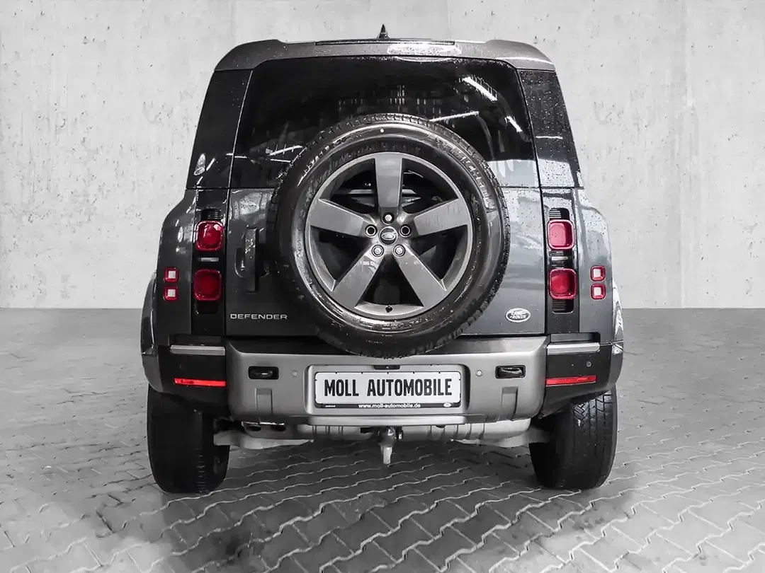 Land Rover Defender - Thumbnail 7