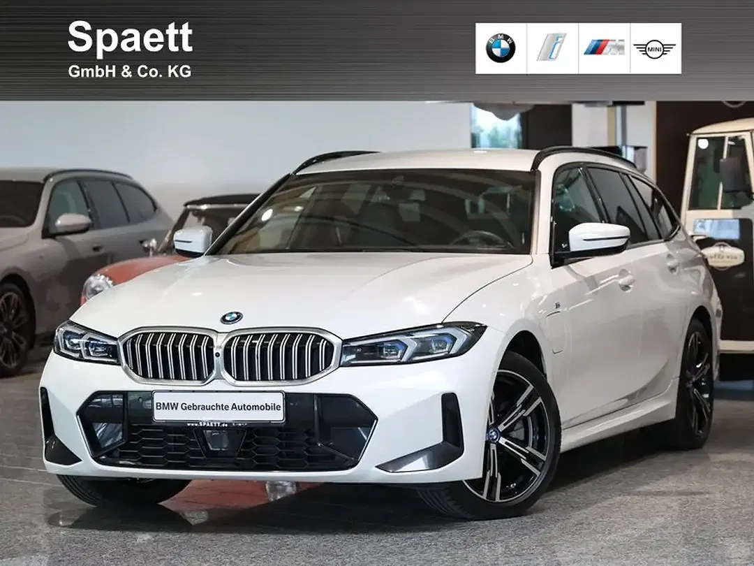 BMW 320 - Thumbnail 1