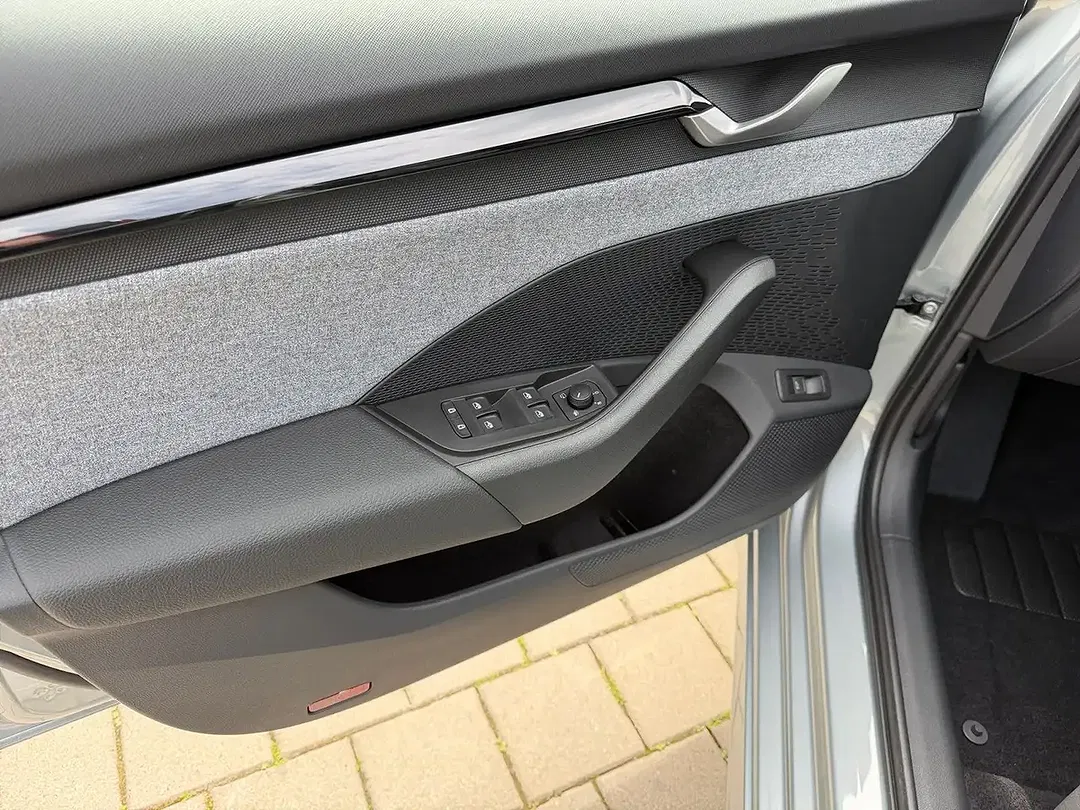 Skoda Octavia - Thumbnail 14