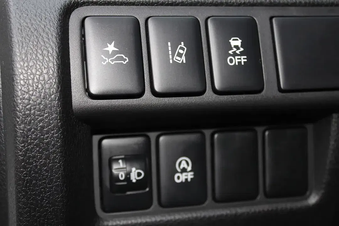 Mitsubishi Eclipse Cross - Thumbnail 10