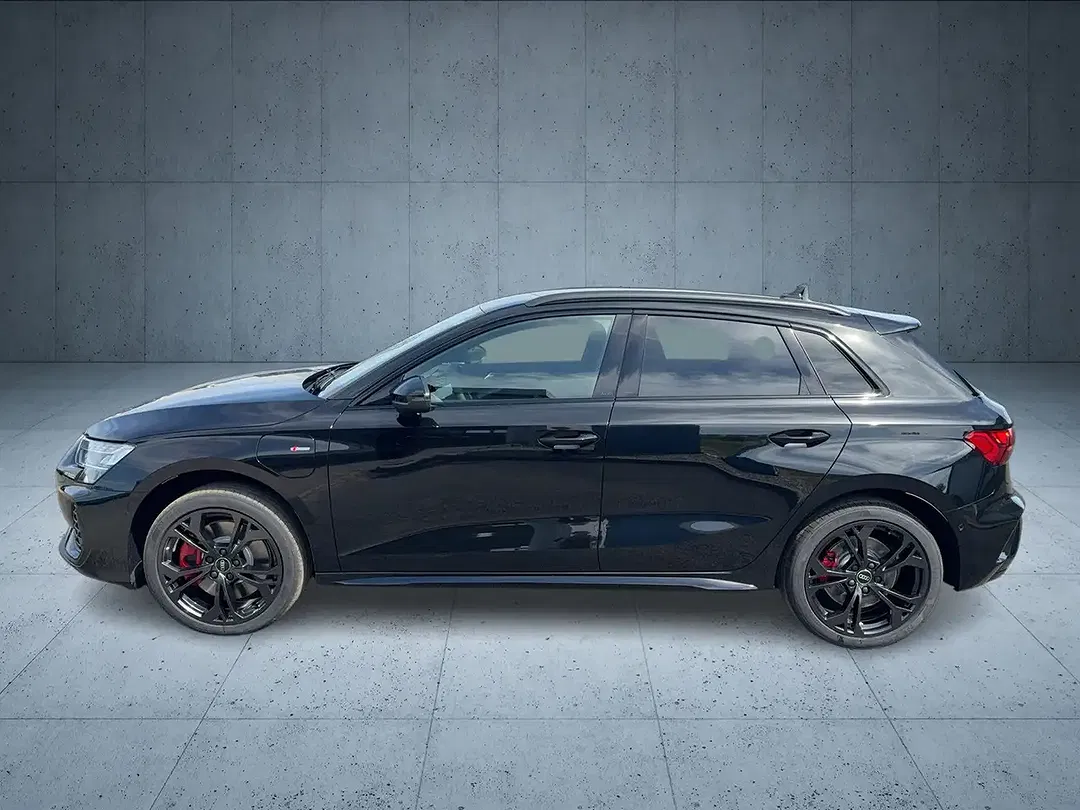 Audi A3 - Thumbnail 2
