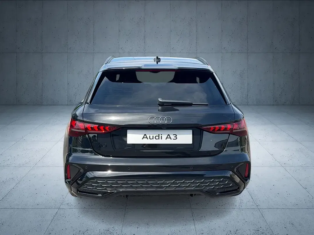 Audi A3 - Thumbnail 4