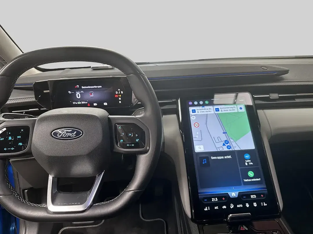 Ford Explorer - Thumbnail 13