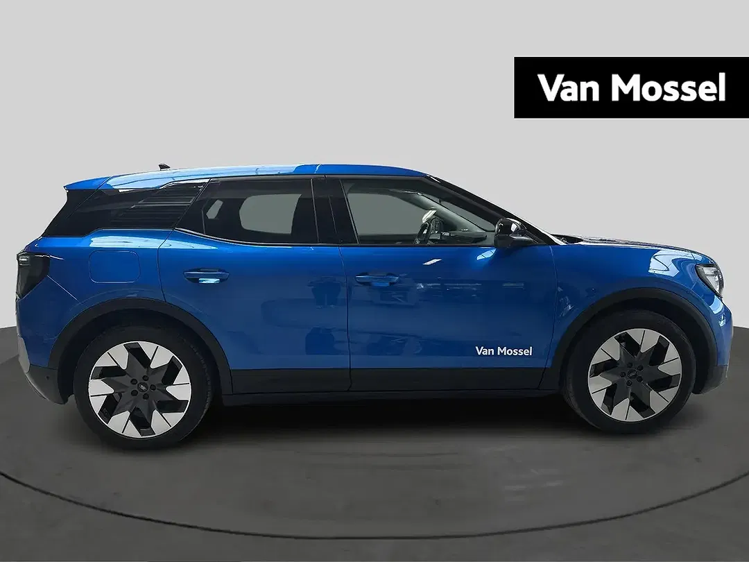 Ford Explorer - Thumbnail 5