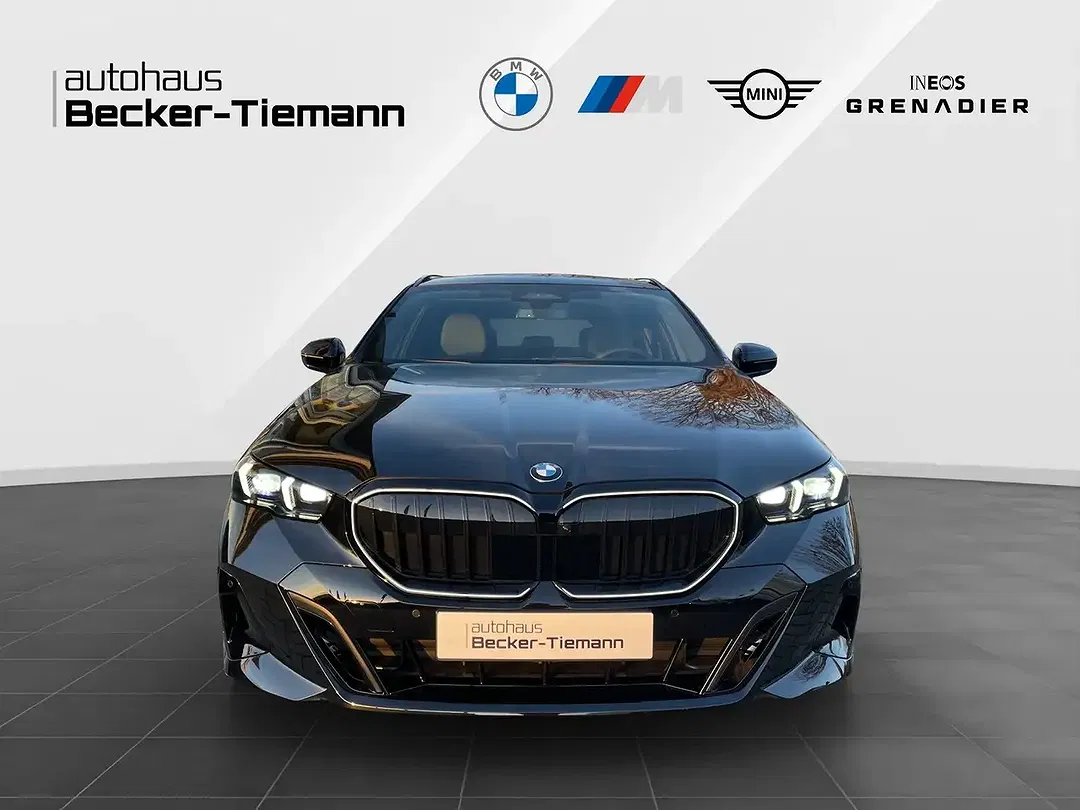 BMW 540 - Thumbnail 2