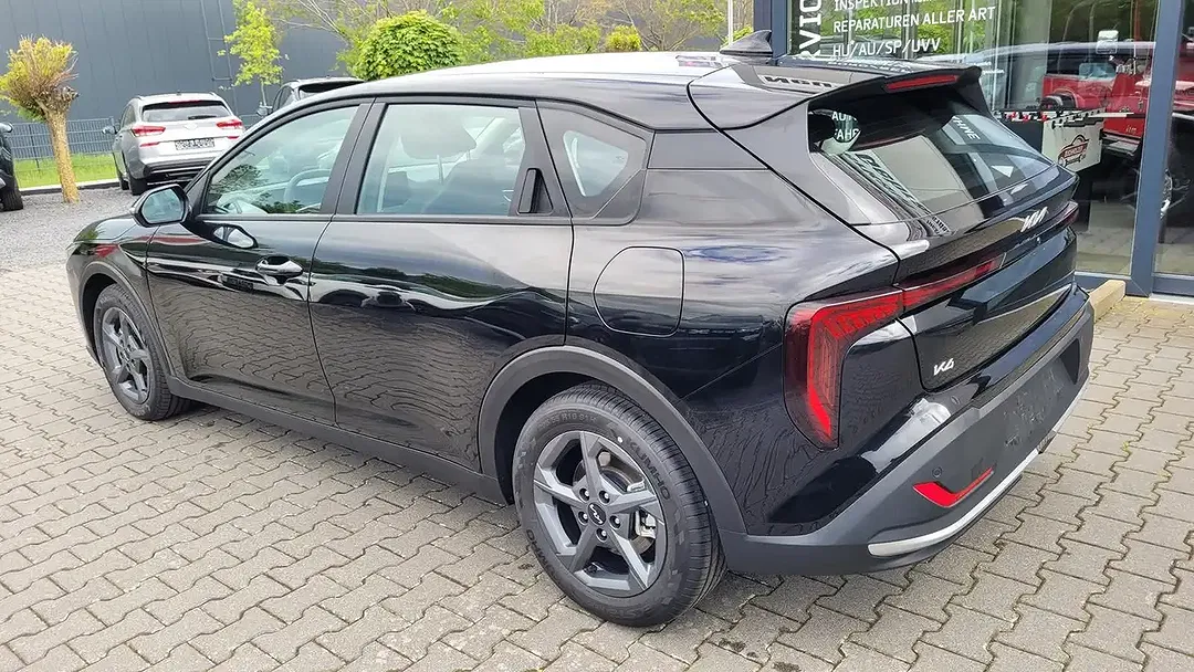 Kia K4 - Thumbnail 6