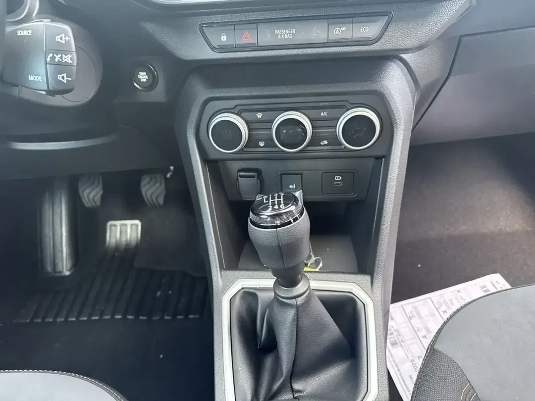 Dacia Sandero - Thumbnail 8