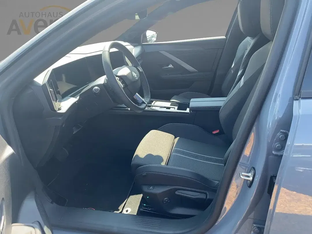 Opel Astra - Thumbnail 4