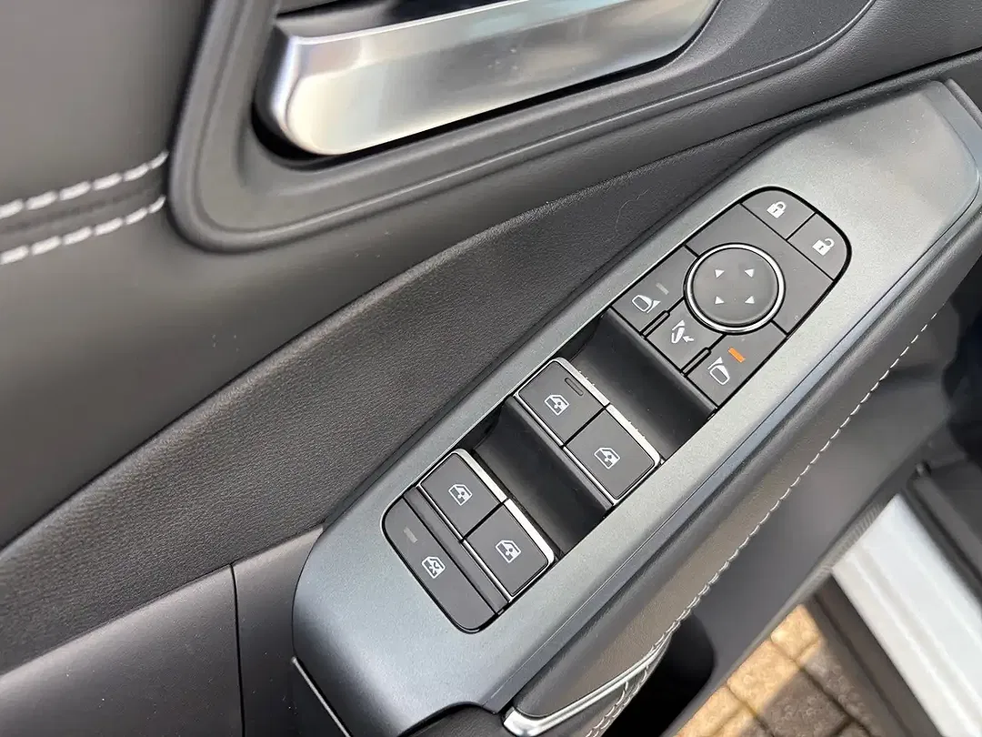 Nissan Qashqai - Thumbnail 11