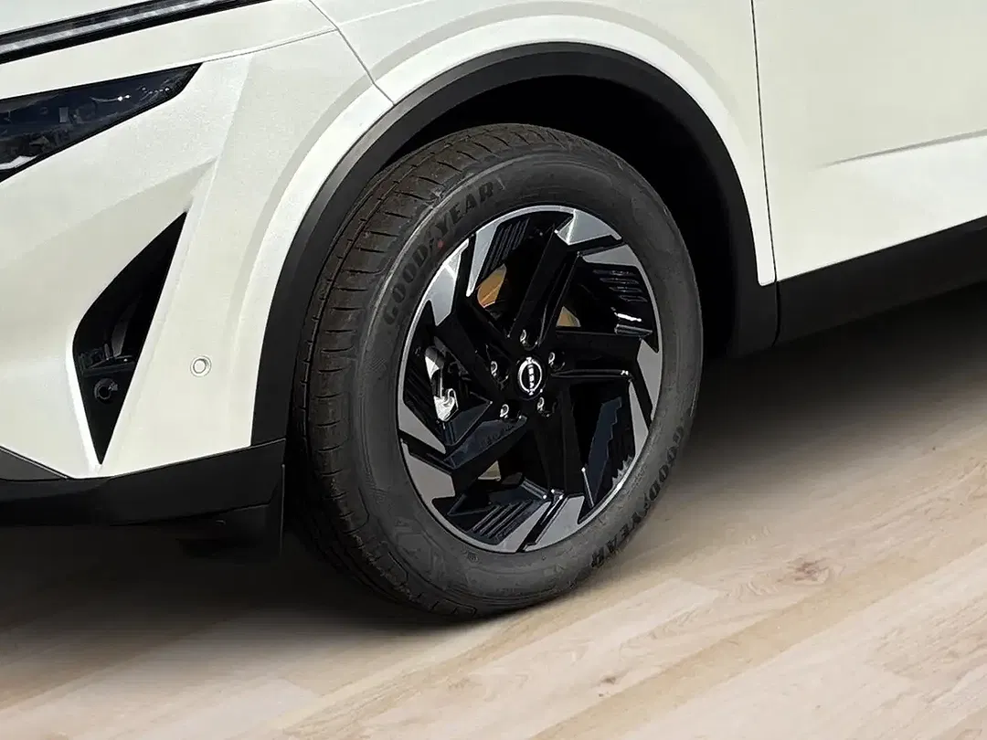 Nissan Qashqai - Thumbnail 8