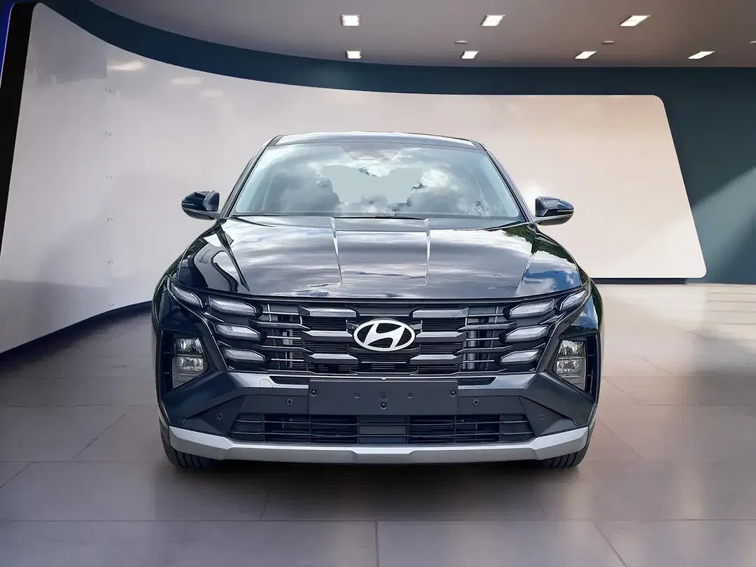 Hyundai TUCSON - Thumbnail 2
