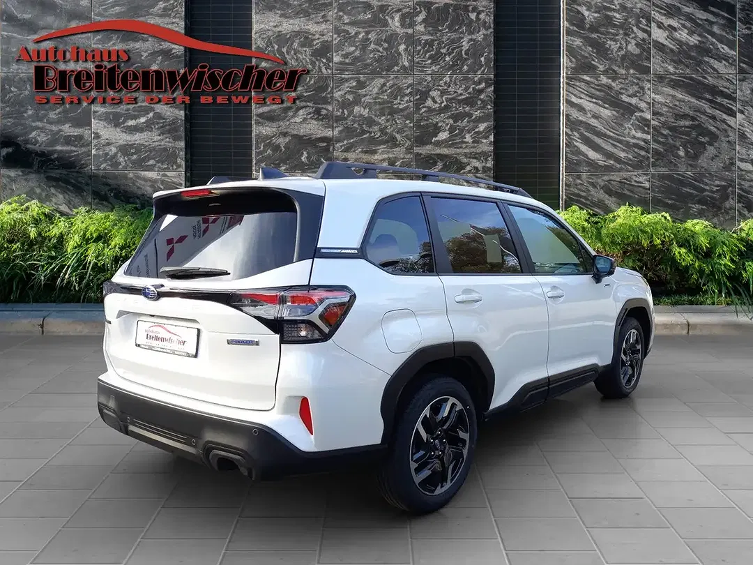 Subaru Forester - Thumbnail 4